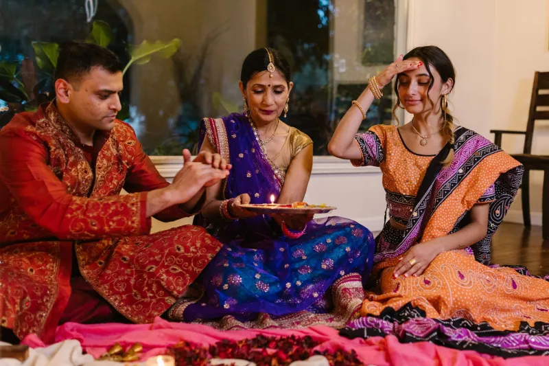 Gathered in Devotion: How Indian Bhakti Circles Are Transforming the Way American Women Form Lasting Bonds